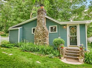 8 Beatrice Rd, Westford, MA 01886