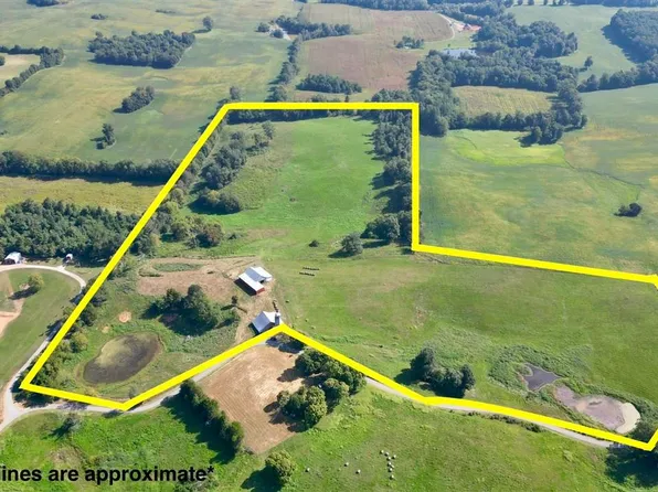 1395 Lena Ward Rd, Summersville, KY 42782