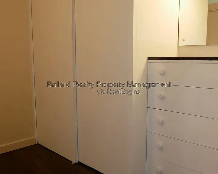 9030 Greenwood Ave N #111 — Photo 11