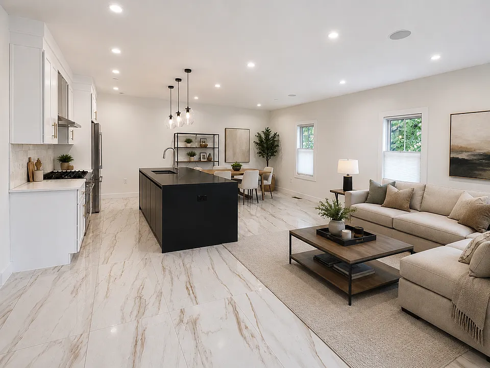 13C Quincy St #13