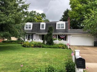 1044 Clubview Blvd S, Columbus, OH 43235
