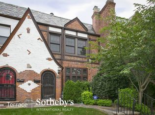9401 68th Ave, Forest Hills, NY 11375