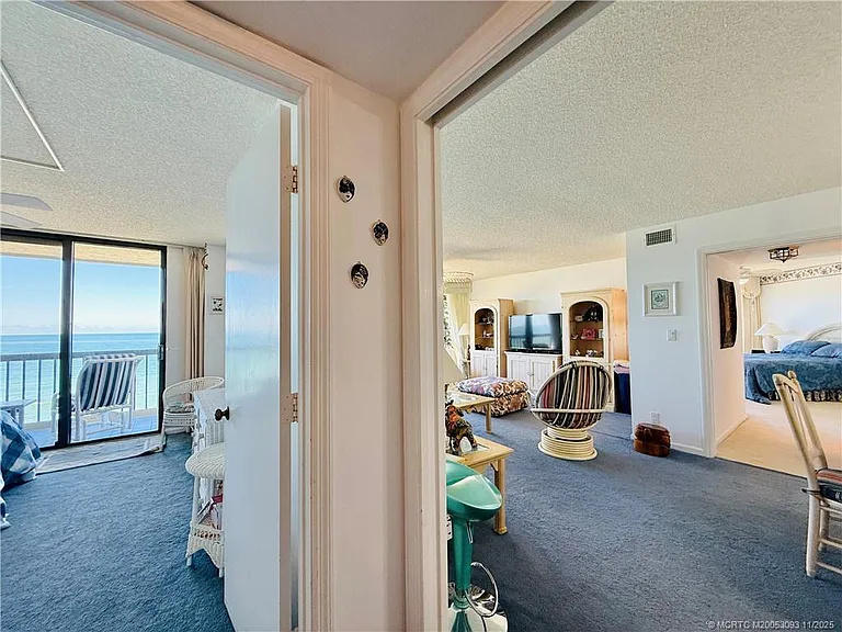 9500 S Ocean Dr #905 — Photo 37