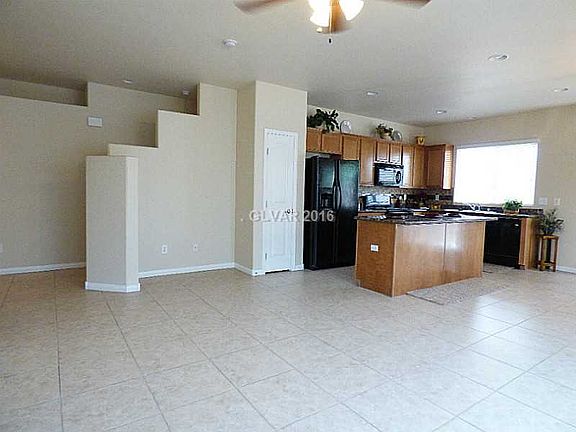 5th image of 2025 Pipeline Beach Ct