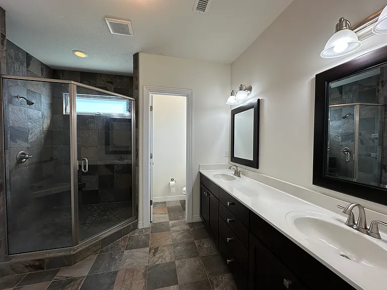 2212 Martlet Ln — Photo 24