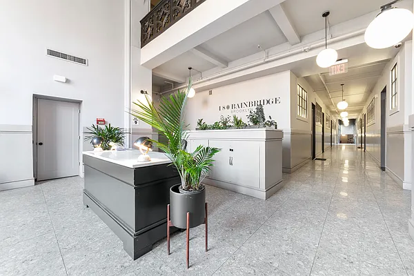 Rented by EXR | media 29