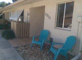 2311 N 37th Ave, Hollywood, FL 33021