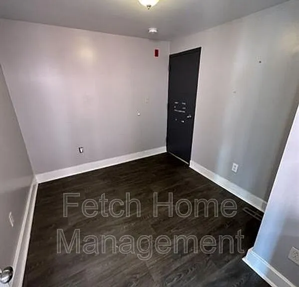 208 W Vine St #4 — Photo 7