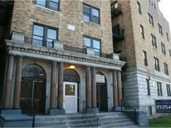 645 Summer Ave APT D6, Newark, NJ 07104