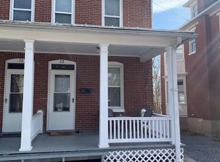 52 W Water St, Gettysburg, PA 17325