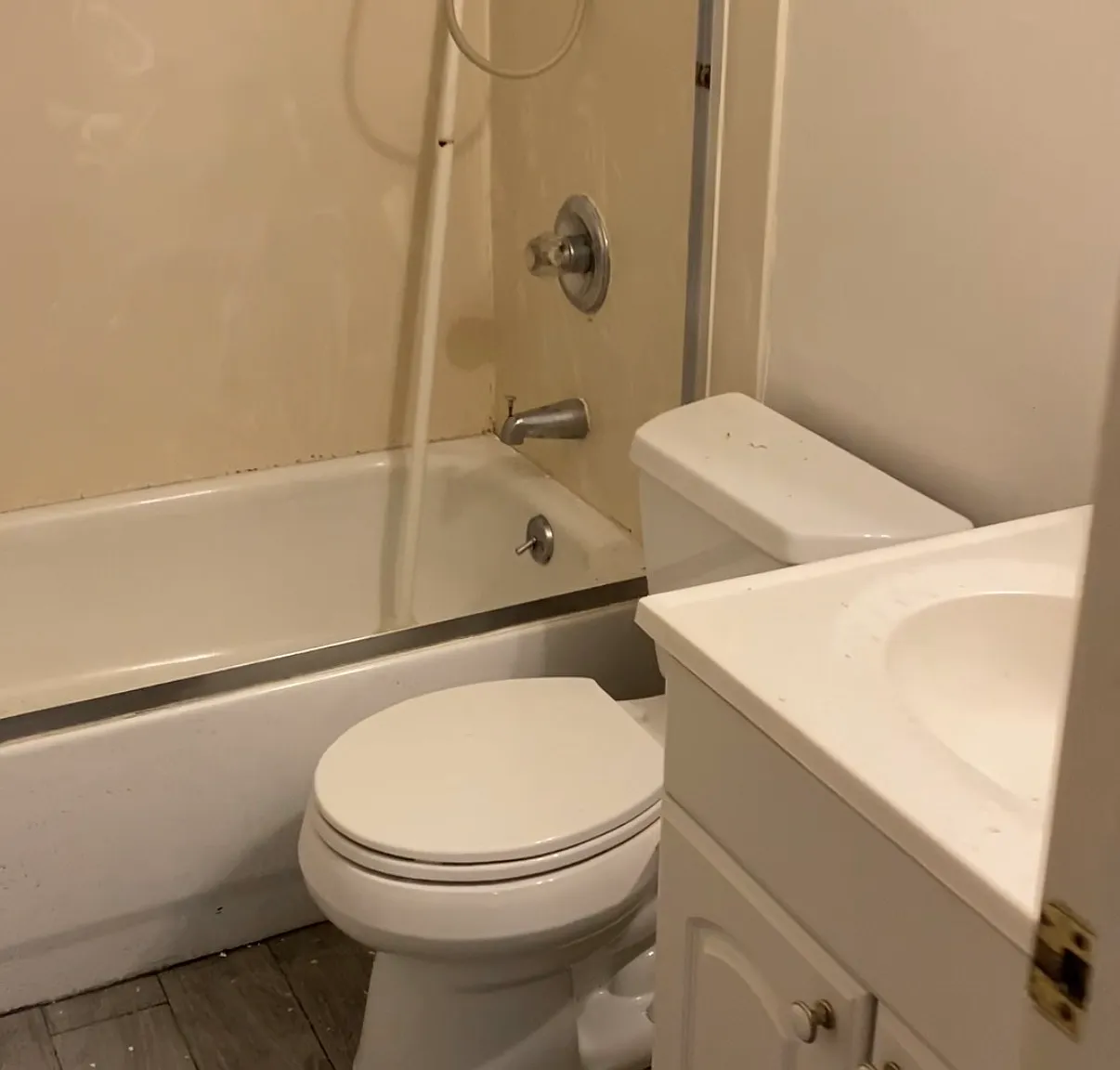 2 bed, 1.5 bath, 1100 sqft, $2,999 — Photo 4