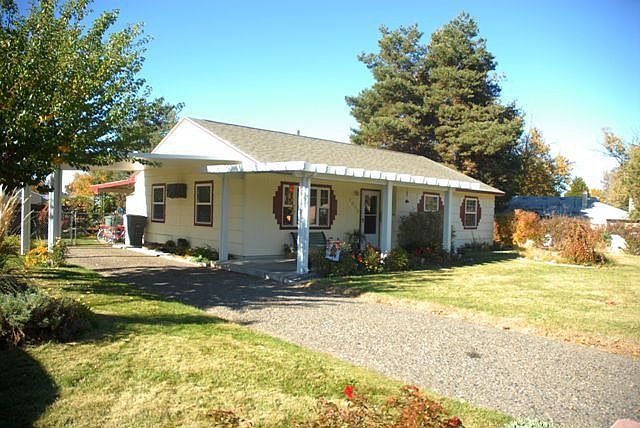 1st image of 1013 Cedar Ave