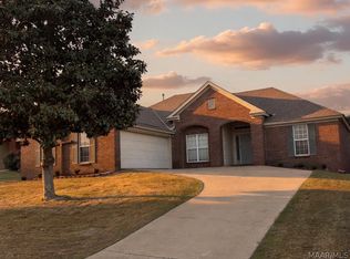 1018 Thistle Rd, Prattville, AL 36066