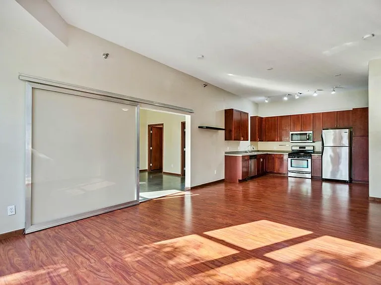 2650 University Ave W #109 — Photo 11