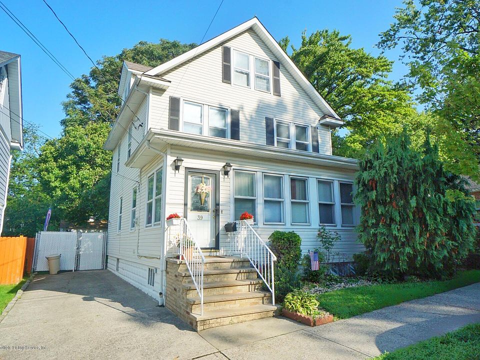 1st image of 39 Dudley Ave