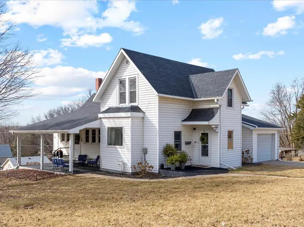 512 N Chestnut St, Avoca, IA 51521