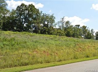 000 Alaskan Dr #8, Leicester, NC 28748