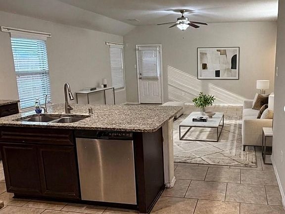 4th image of 24307 Hampton Terrace Ln