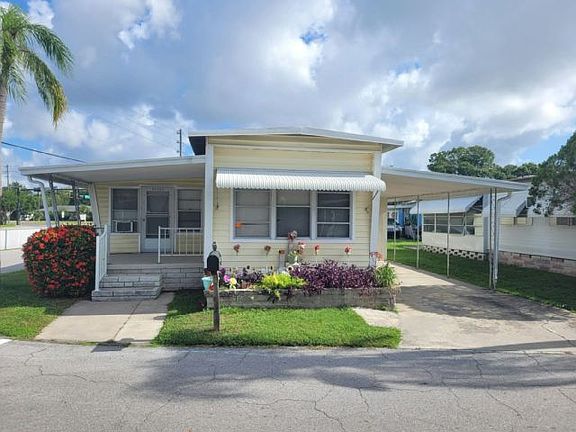 2nd image of 93242 Circle Dr #242