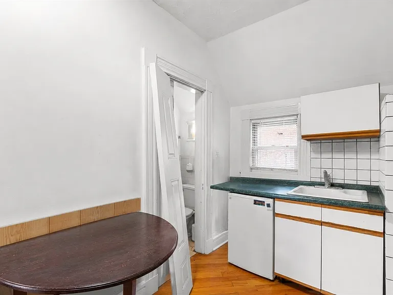 50 Hereford St #4 — Photo 9