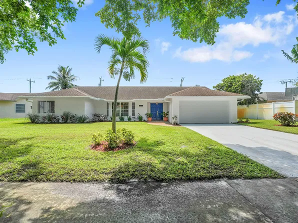 2114 Echo Lake Drive, West Palm Beach, FL 33407