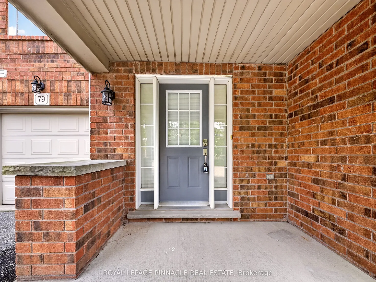 2 bed, $2,400 — Photo 4