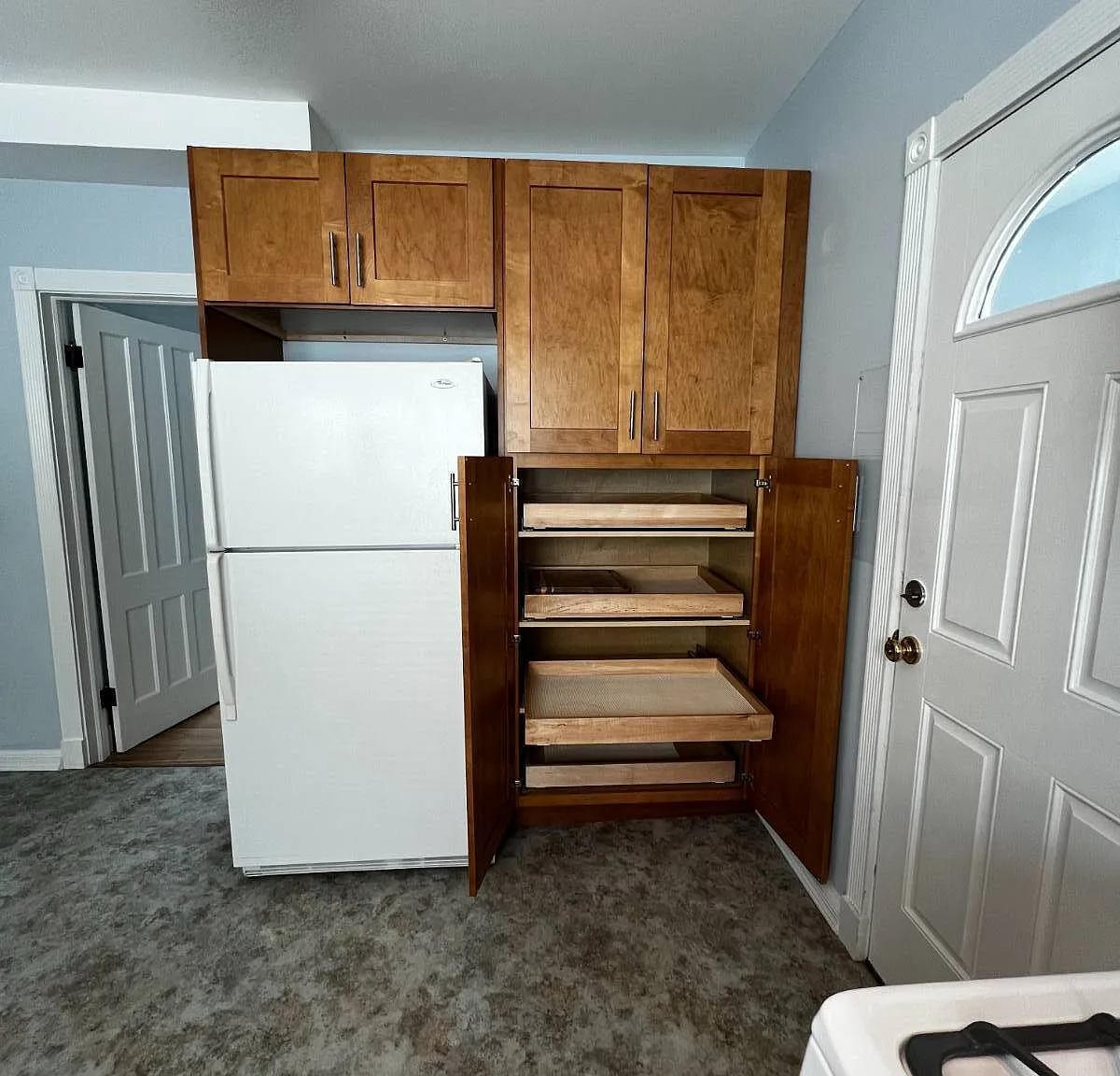 2 bed, 1.0 bath, $1,400 — Photo 4