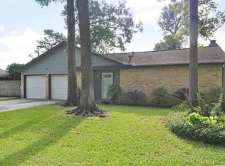 603 S Hyannis Port St, Crosby, TX 77532