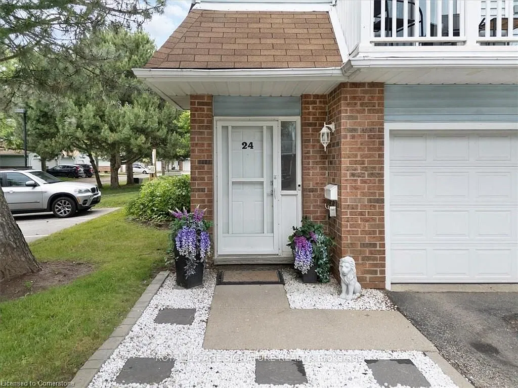 3 bed, $2,550 — Photo 2