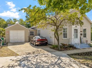 1730 S Hamilton St, Lockport, IL 60441