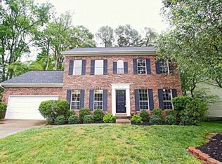 8738 Coach Wood Ct, Charlotte, NC 28216