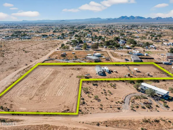 9953 Luna Vista Rd, Las Cruces, NM 88012