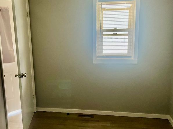 404 Erie St APT 3