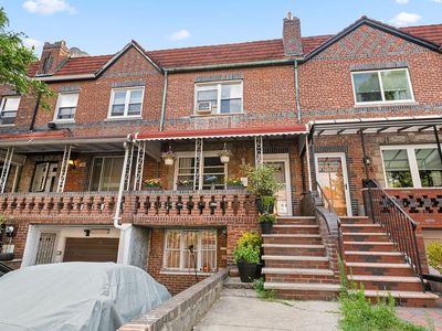742 E 37th St, Brooklyn, NY, 11210
