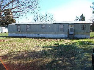 1033 Woody Dr, Graham, NC 27253