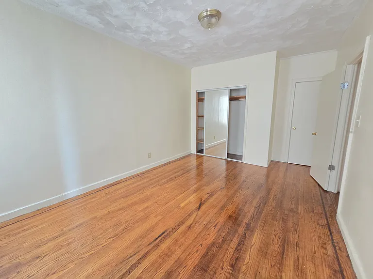 218 Linden Blvd #E4 — Photo 10