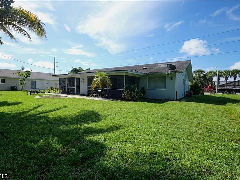 257 Cape Coral Pkwy E #B — Photo 22
