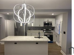 3827 Loch Raven Blvd, Baltimore, MD 21218