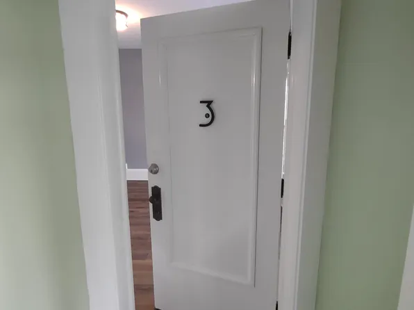 3432 W 41st St APT 3, Cleveland, OH 44109