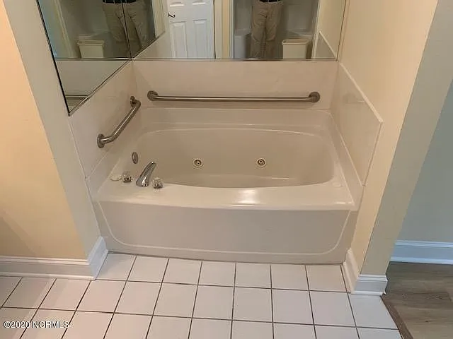 908 Resort Cir #507 — Photo 6
