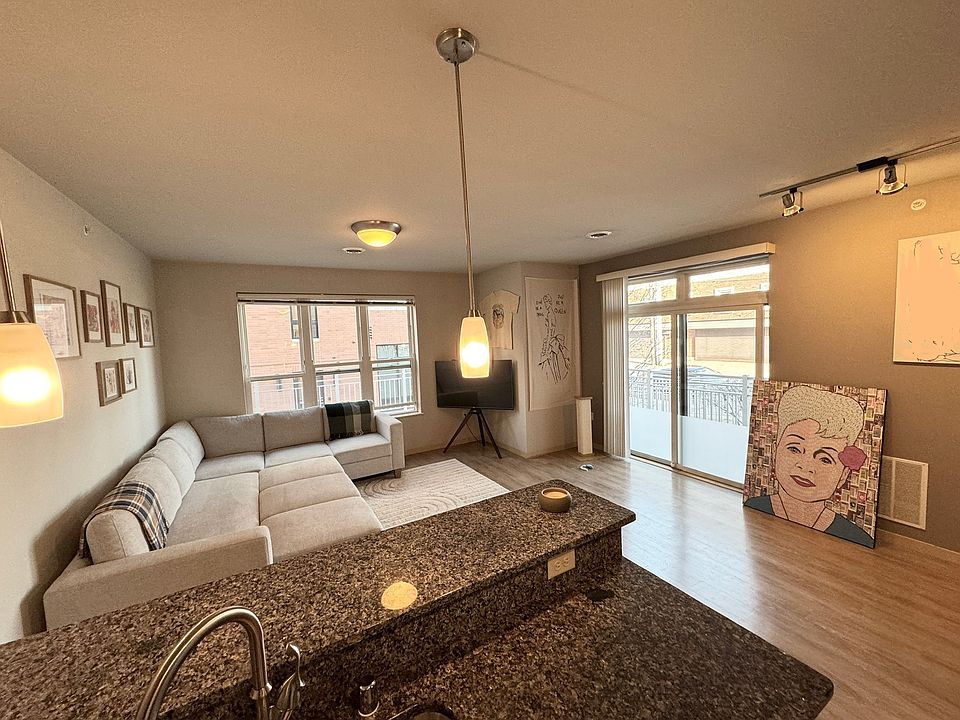 1st image of 1924 Atwood Ave APT 107