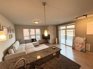 1924 Atwood Ave APT 107, Madison, WI 53704