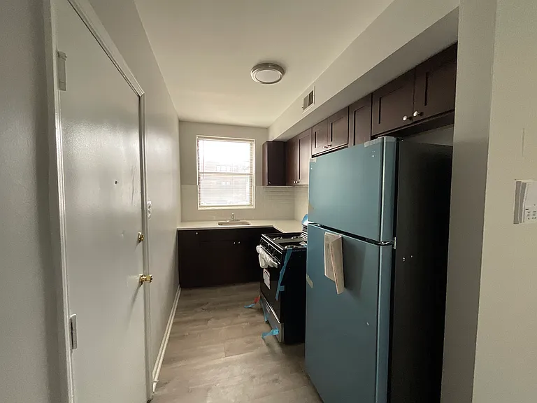4631 S Lake Park — Photo 8