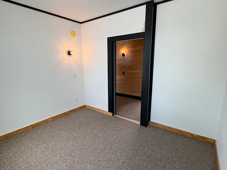 1055 W Sussex Ave #B — Photo 10