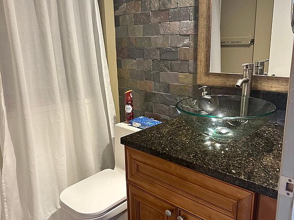4th image of 2801 Waterford Dr N #1