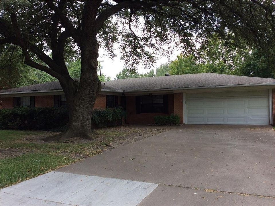1st image of 2020 W Belclaire Cir