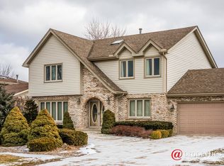14151 S Mallard Dr, Orland Park, IL 60467
