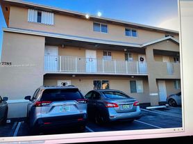 7835 W 30th Ct