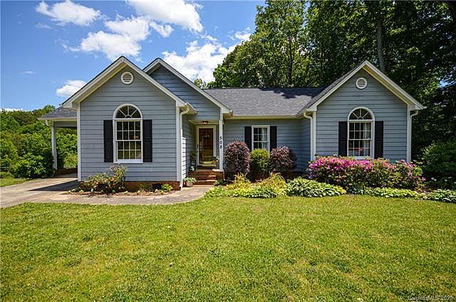1st image of 508 Basswood Way