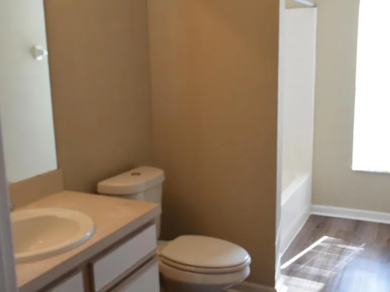 458 Fitzsimmons St SW — Photo 20